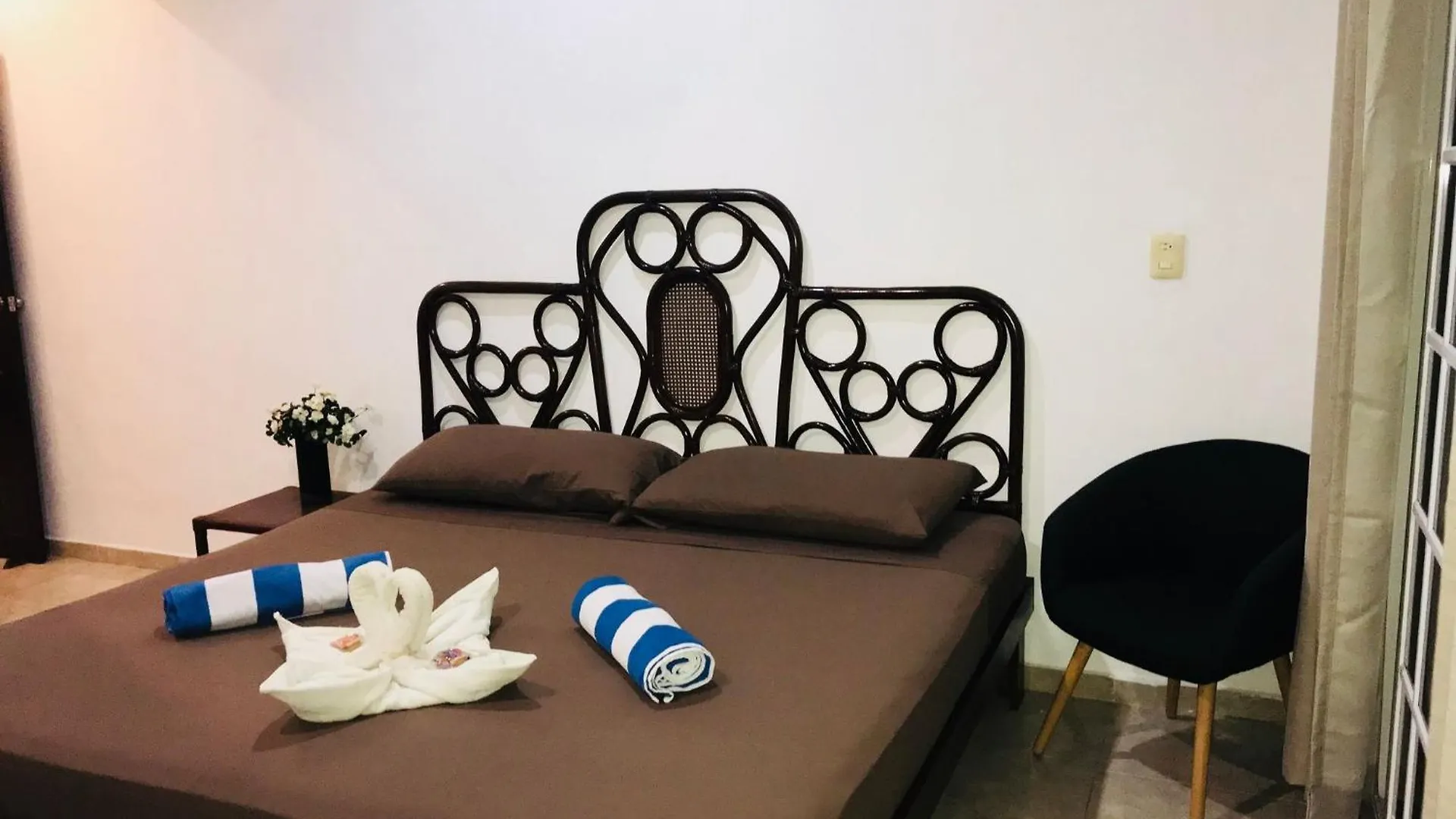Bed & Breakfast 5Th Avenue 3 People Balcony Apartment Playa del Carmen Mexico